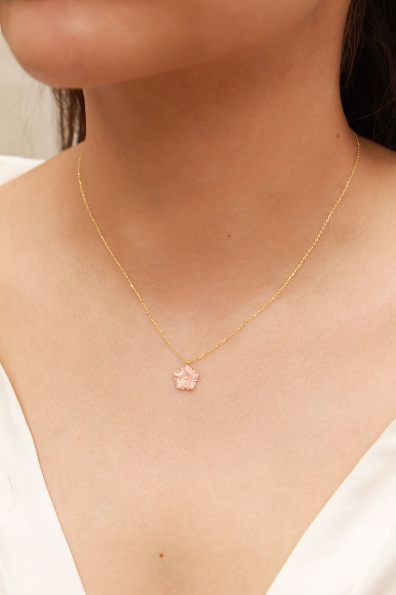 Bavella Mini Pembe Kolye resmi