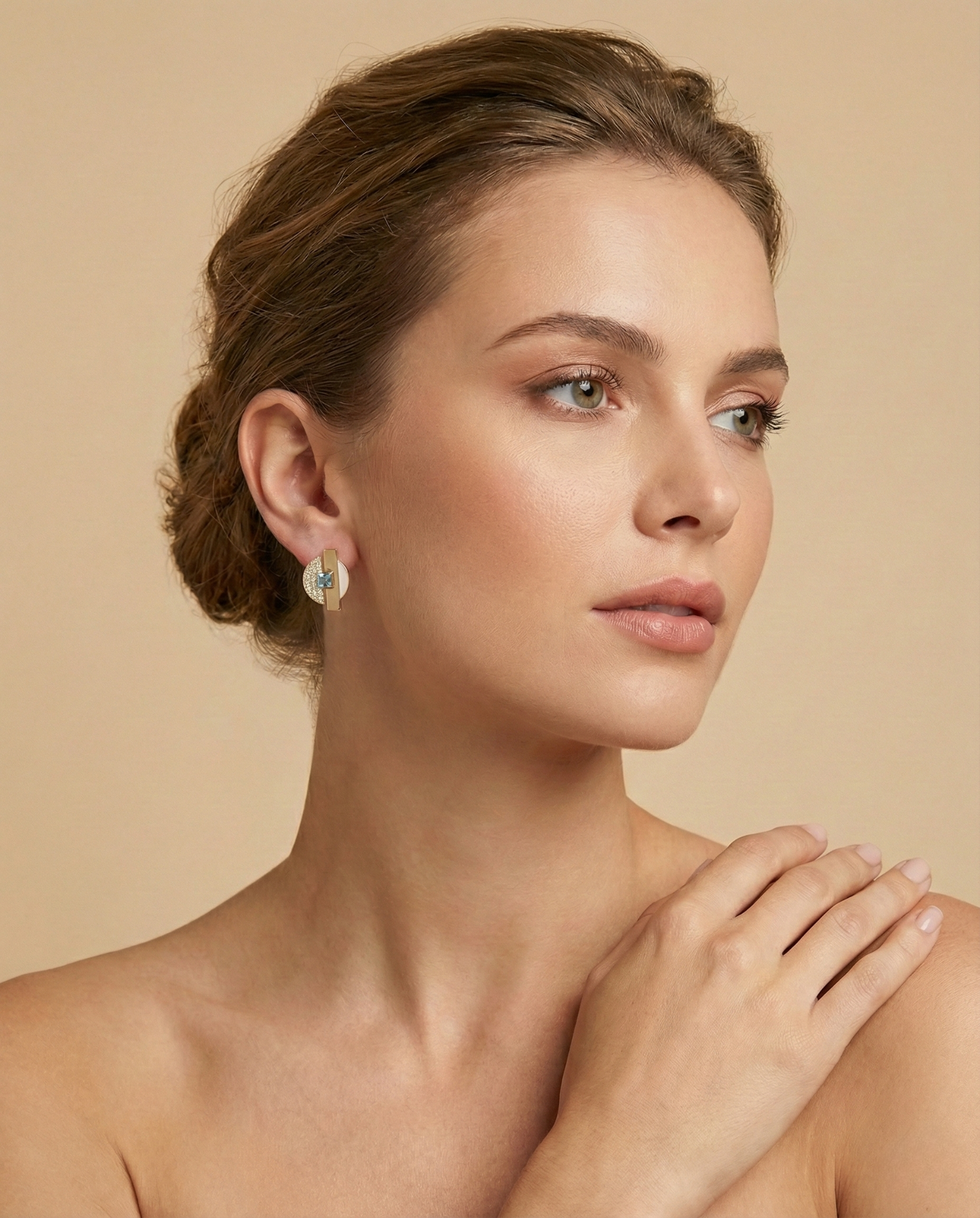 Timeless Chic Küpe resmi