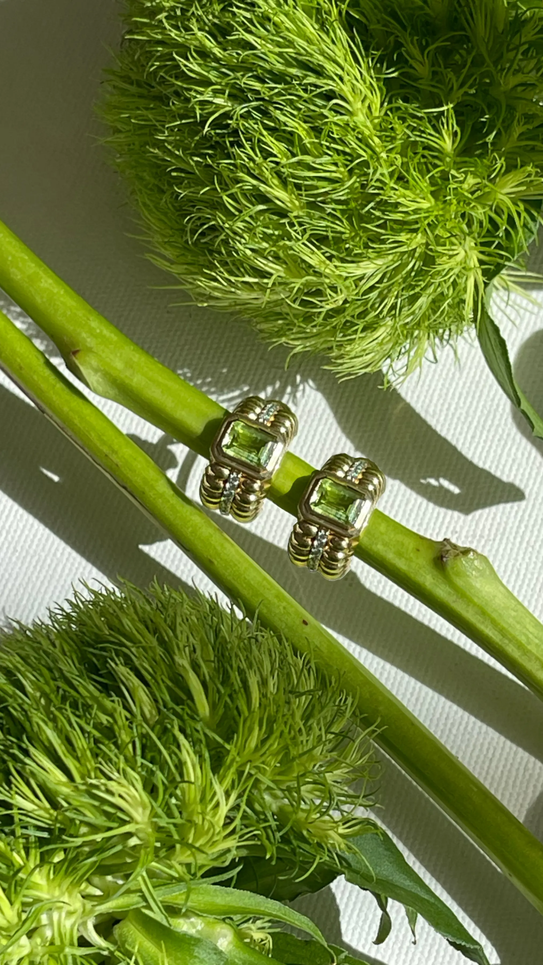 Morphose02 Peridot Taşlı Halka Küpe resmi