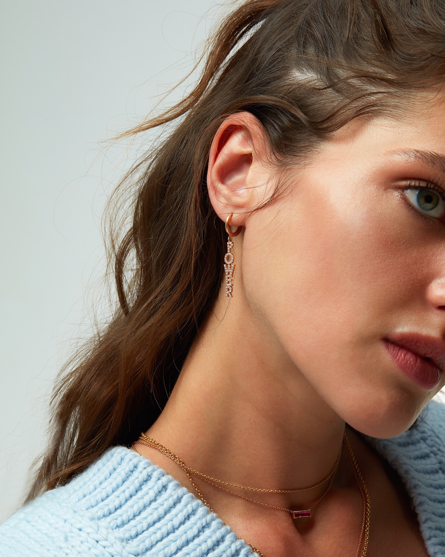 Power Mantra Sarı Altın Pırlanta Küpe resmi