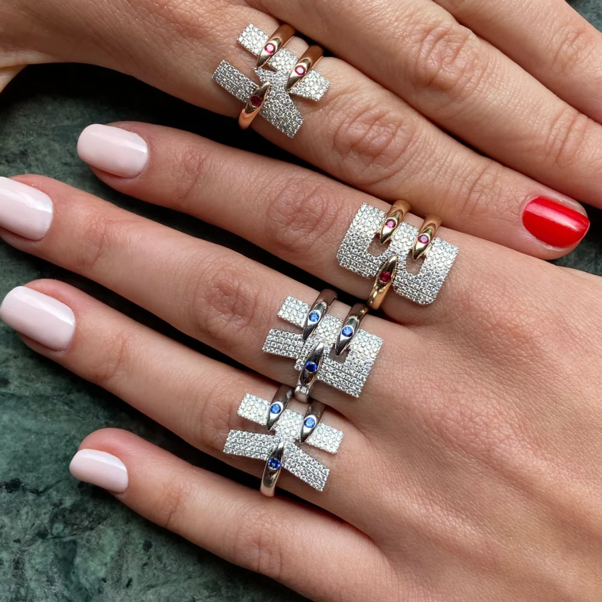 Presa Initial M Harf Yüzük resmi