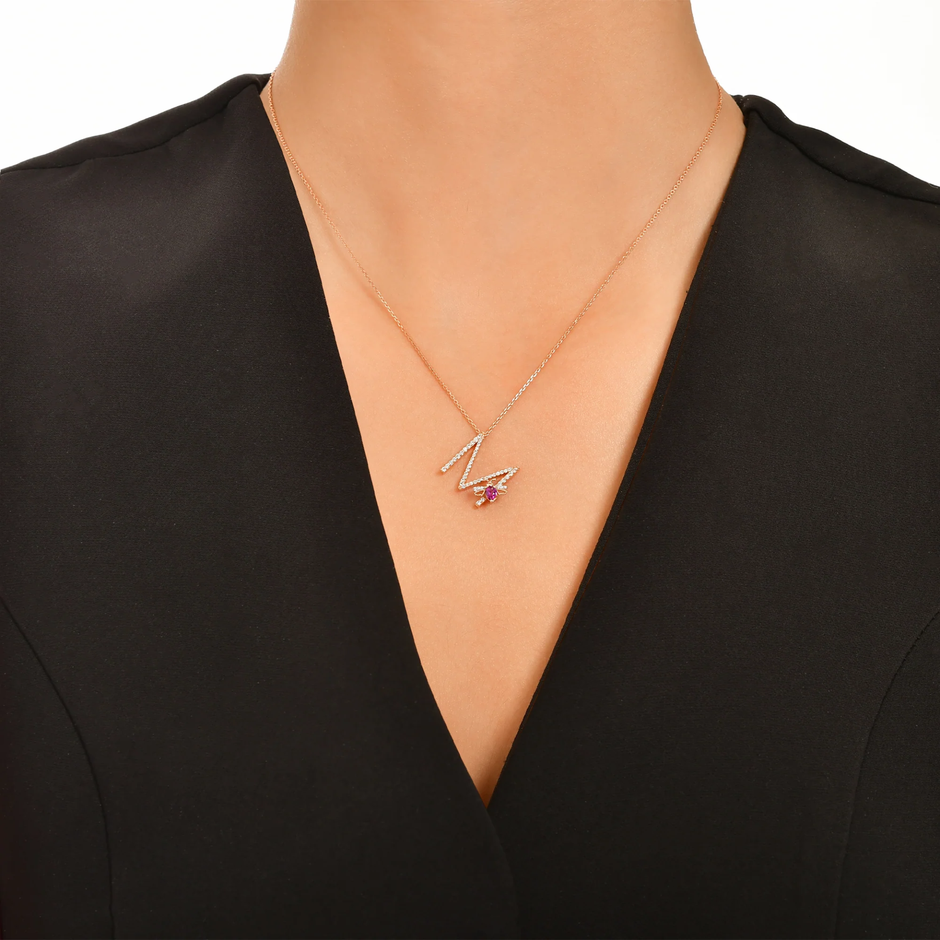 M Harf Rodolit Pırlanta Kolye resmi