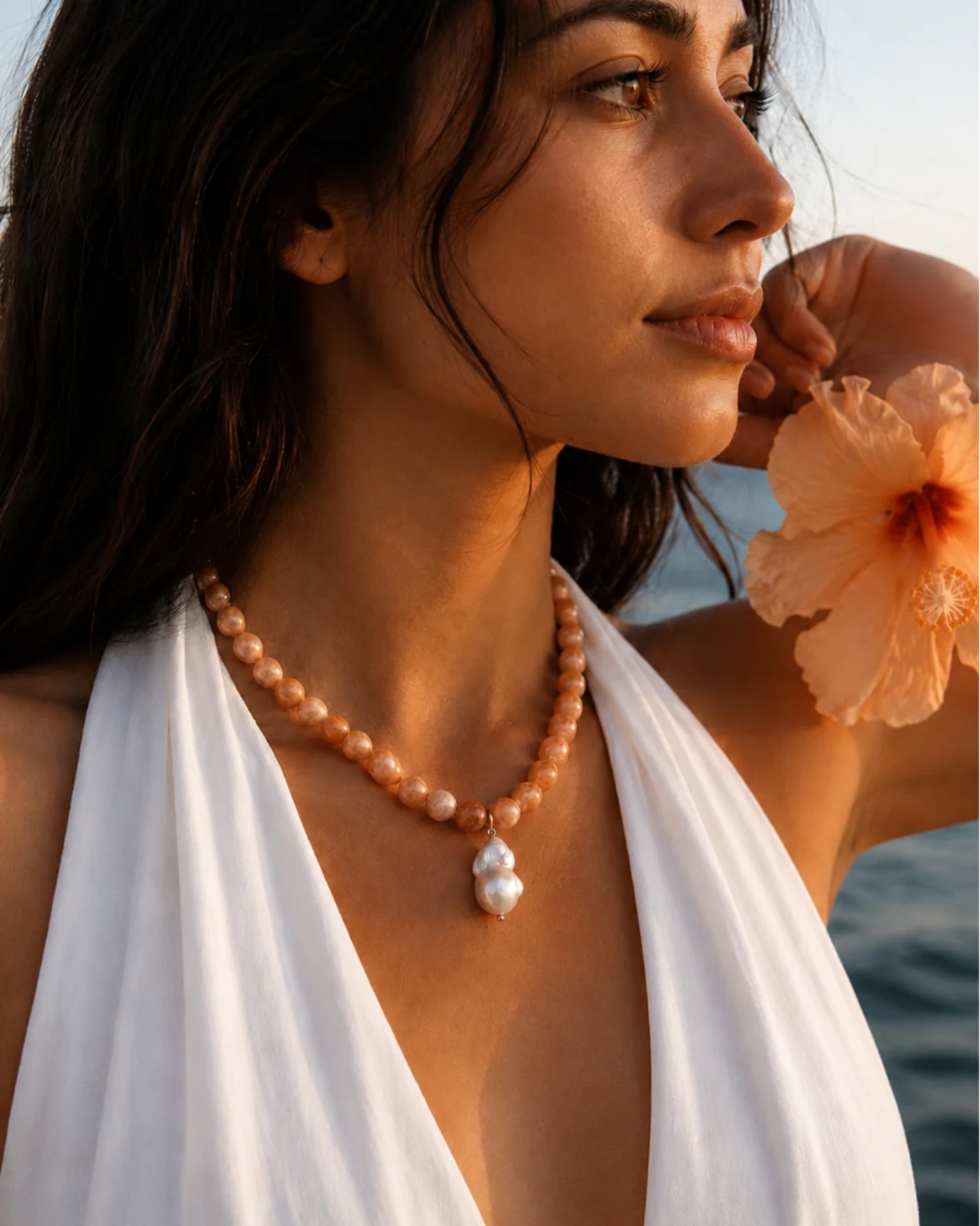 Moonstone Perla Barok Kolye resmi